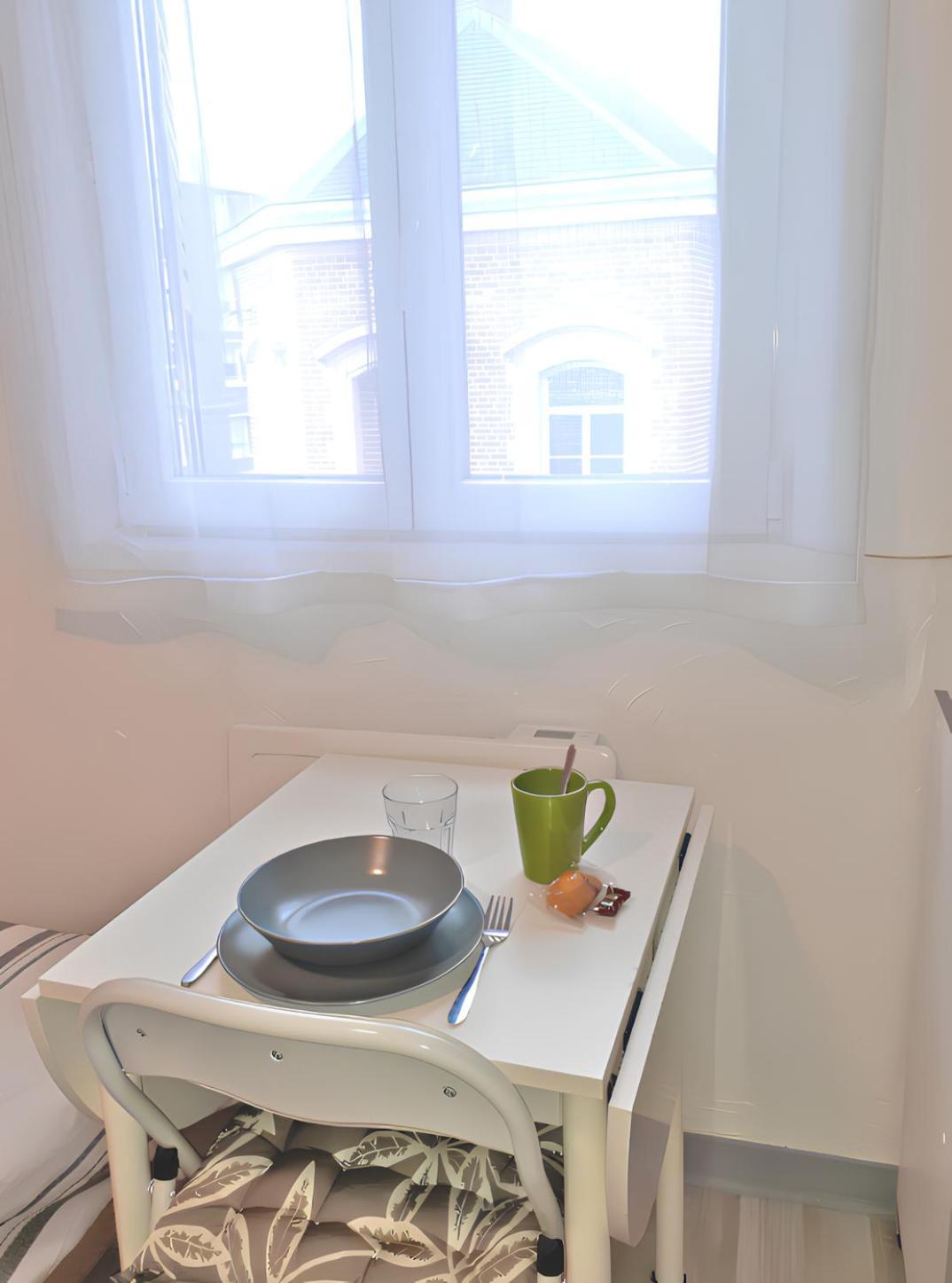 Zamenhof, Accueillant Et Fonctionnel Apartment อาเมียงส์ ภายนอก รูปภาพ