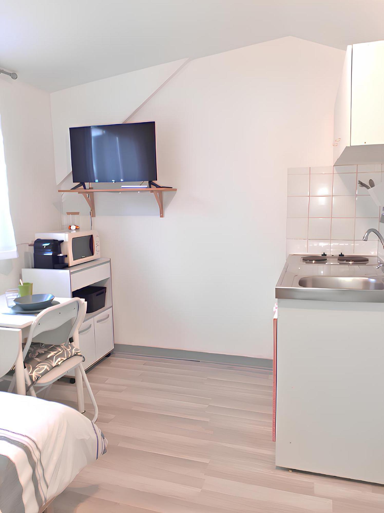 Zamenhof, Accueillant Et Fonctionnel Apartment อาเมียงส์ ภายนอก รูปภาพ